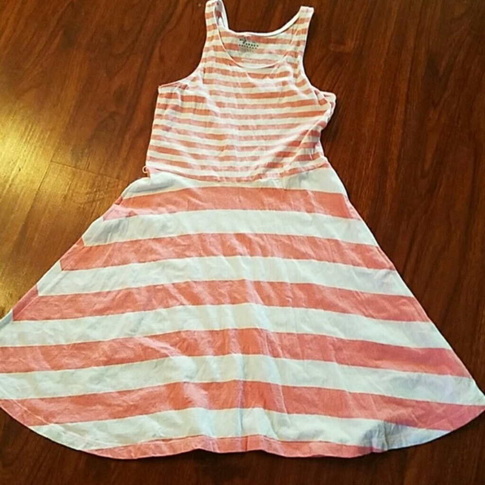 Old navy girls size large sleeveless flowy dress